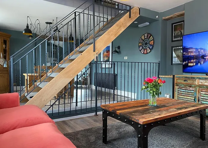High Street Apartment